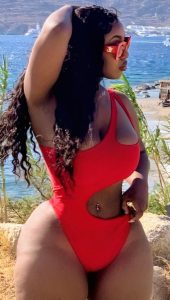 Oysterbay escorts
